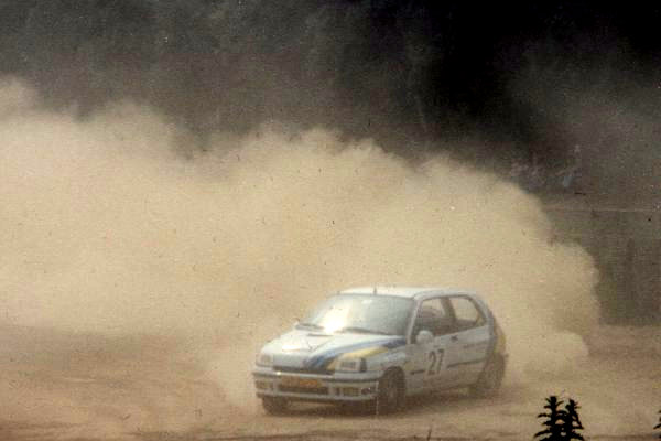 Tonny Wibbelink - Allard Veldwachter vrm., Renault Clio Gr.N, ELE rally 19xx, Eurocircuit, RV.jpg